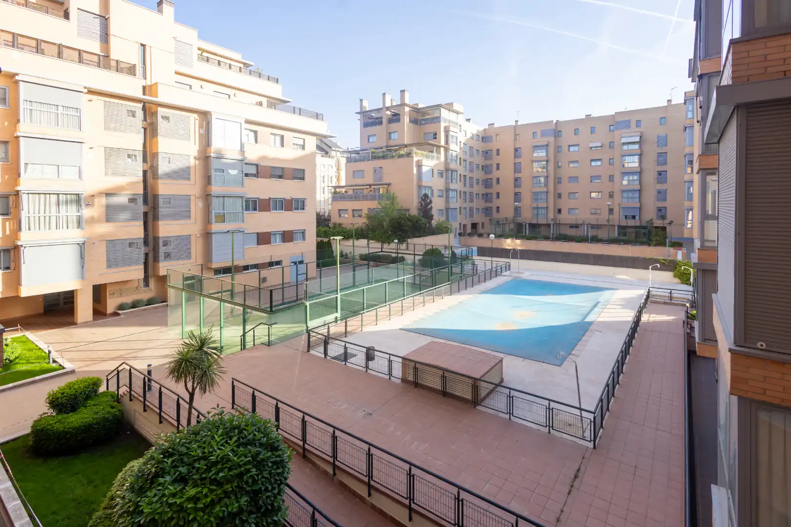 Piscina de Piso en venta en  Madrid Capital con Aire acondicionado, Calefacción y Parquet