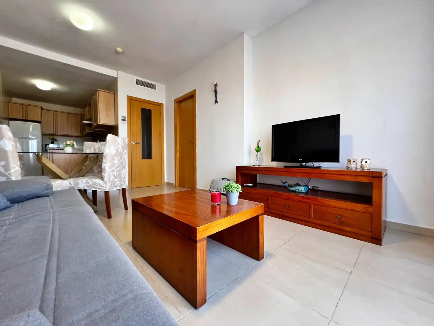 Sala de estar de Casa adosada en venta en Ayamonte con Aire acondicionado, Calefacción y Terraza