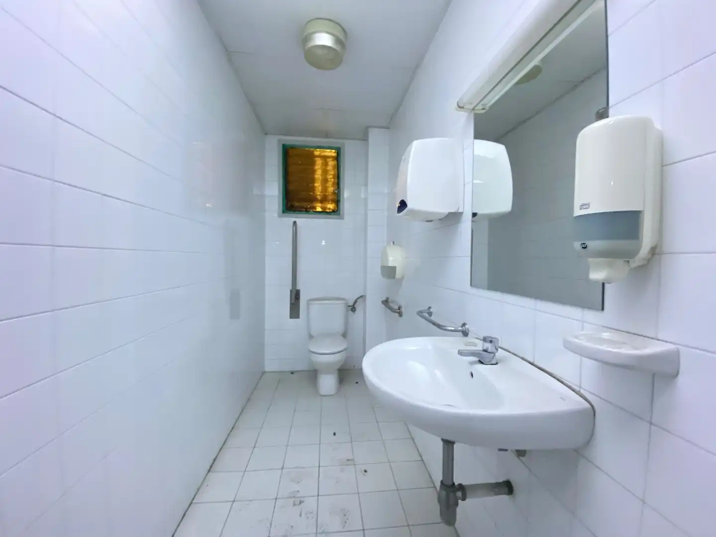Baño de Local de alquiler en Barcelona