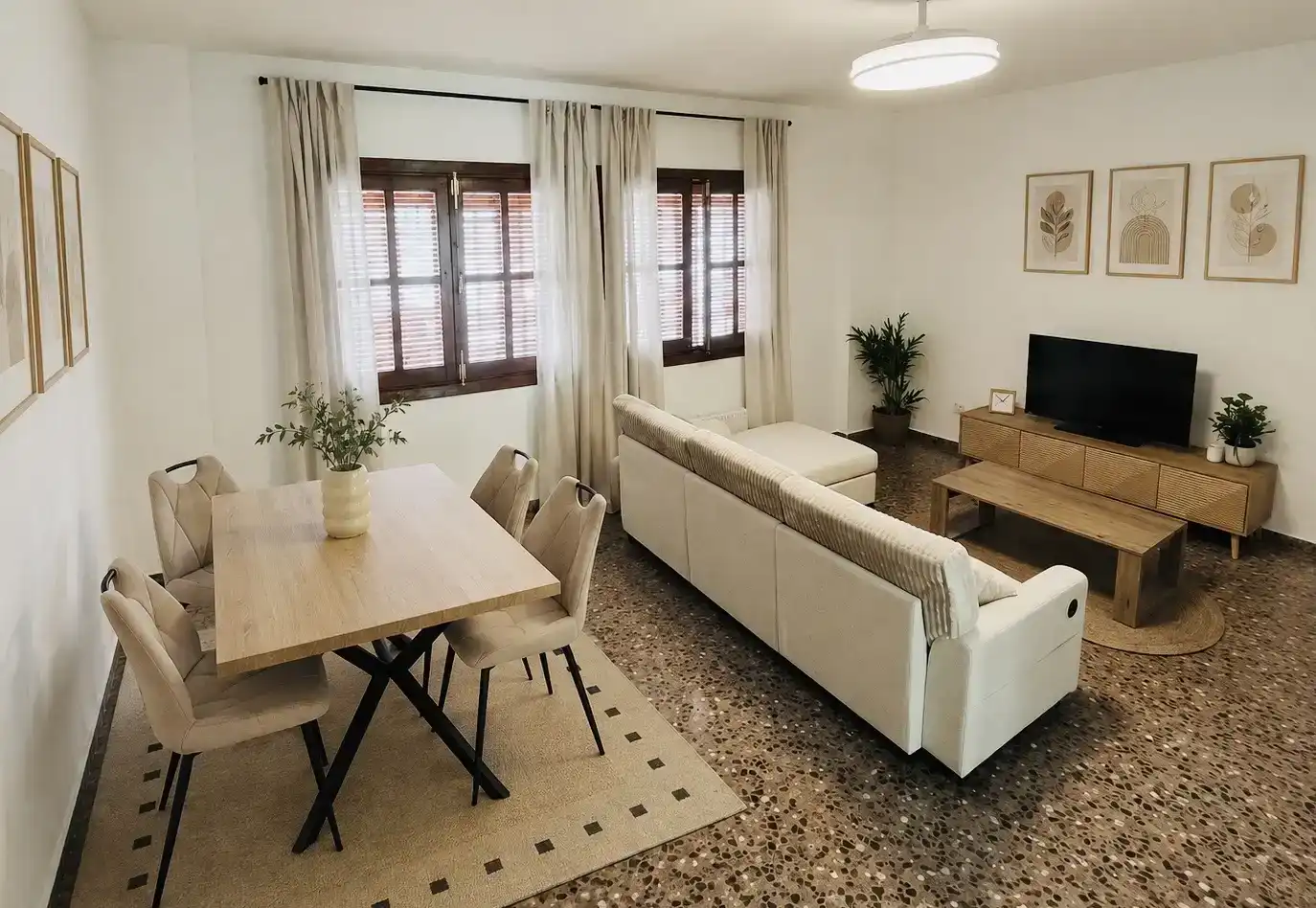 Sala d'estar de Pis de lloguer en Almagro amb Traster i Moblat