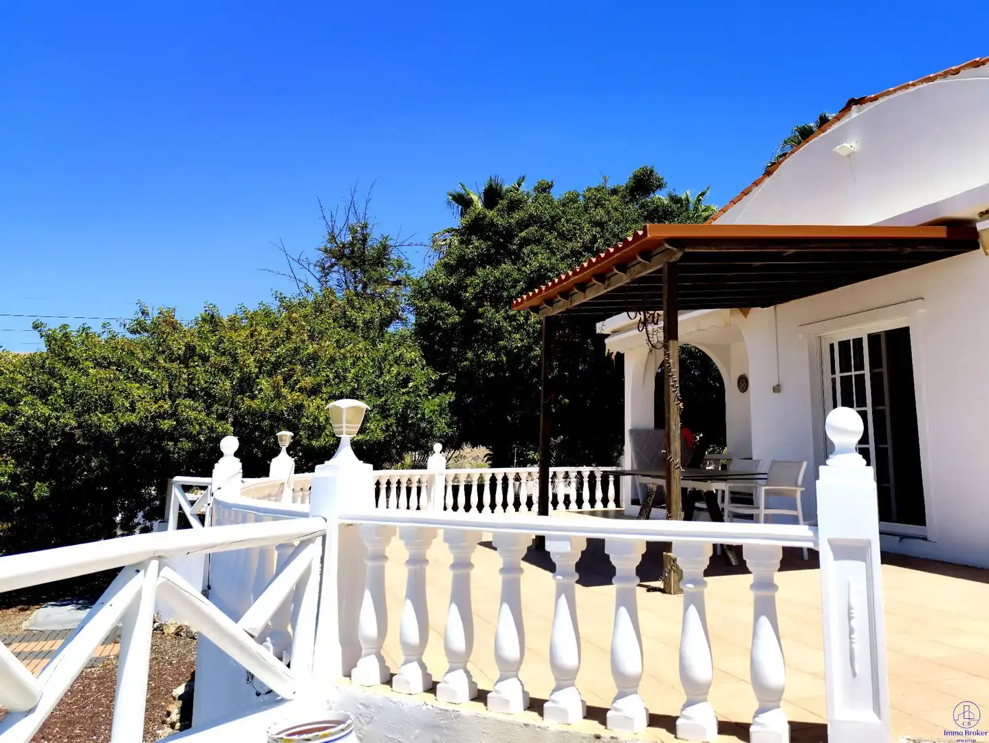 Terrassa de Finca rústica en venda en Guía de Isora amb Aire condicionat, Jardí privat i Traster