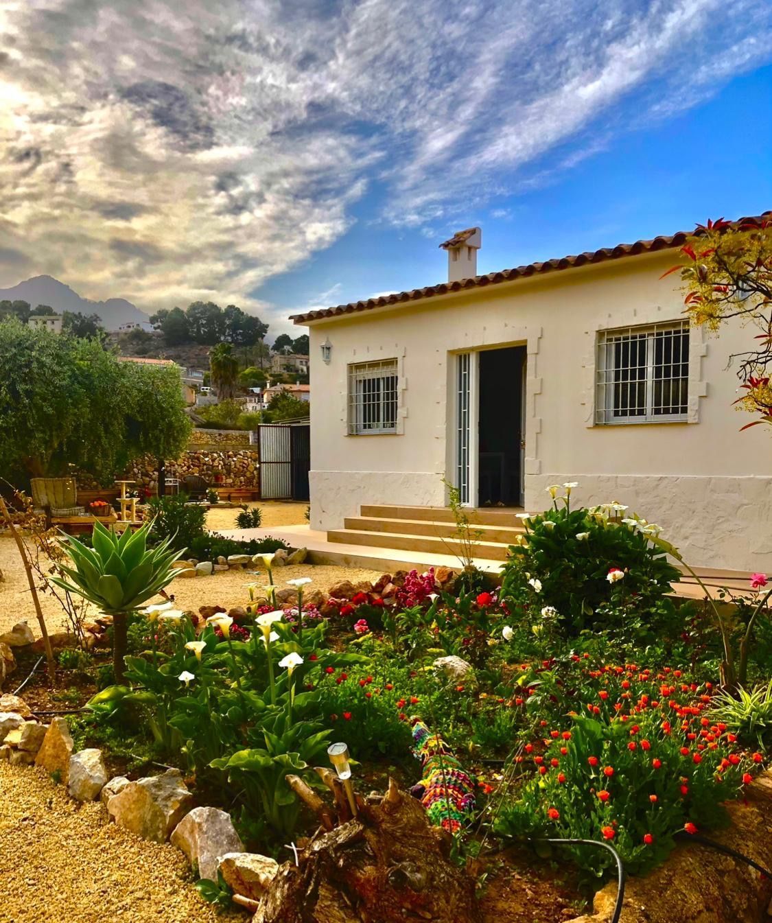 Vista exterior de Finca rústica en venta en Polop con Jardín privado, Trastero y Amueblado