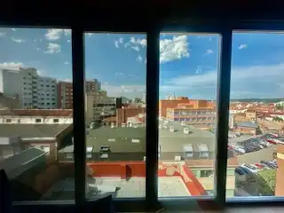 Dachboden zur Miete in Avenida República Argentina, 21, Centro Ciudad