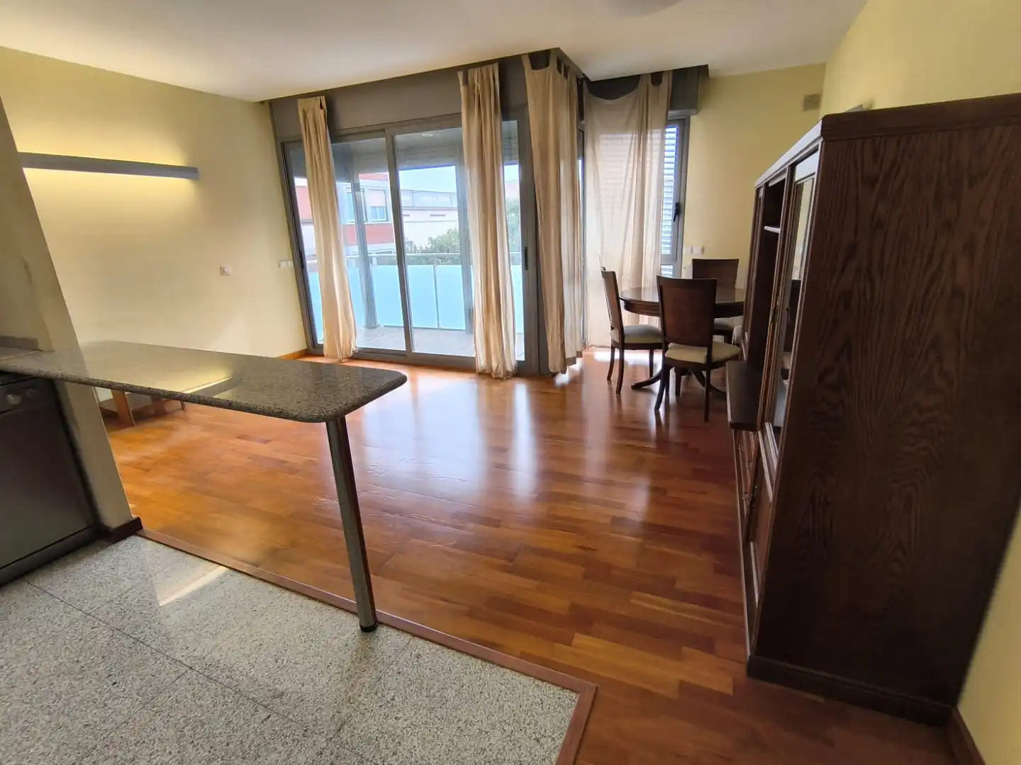 Esszimmer von Wohnung zum Verkauf in L'Hospitalet de Llobregat mit Klimaanlage, Heizung und Parkett