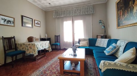 CASA ADOSADA CON PATIO, COCHERA, TRASTERO