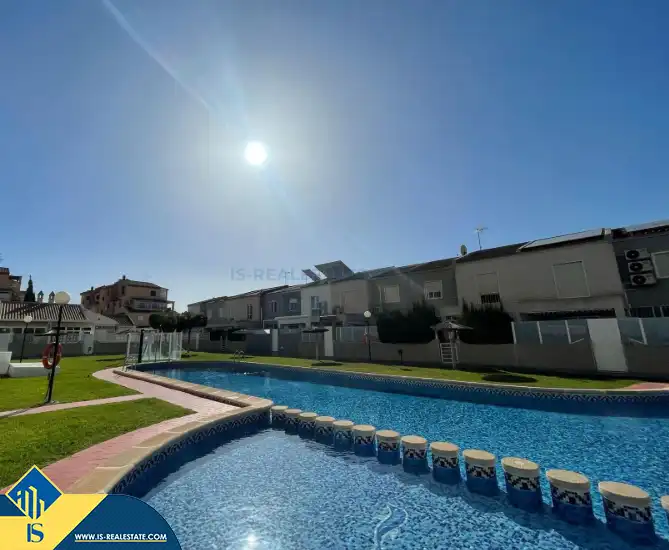 Pis amb piscina en venda a Nueva Torrevieja - Aguas Nuevas, imagen 2