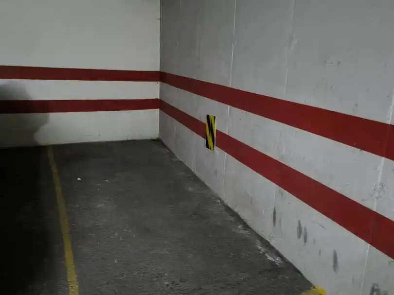 Parking de Garaje de alquiler en La Zubia