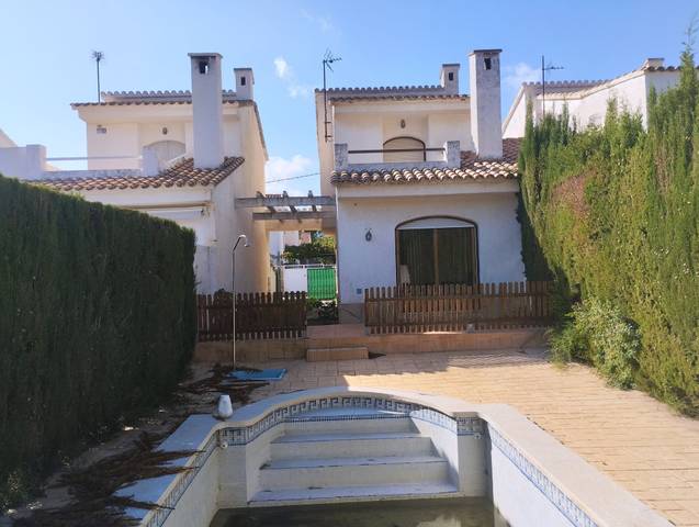 Casa-chalet en Venta en Carrer de la Deessa Isis en El Casalot