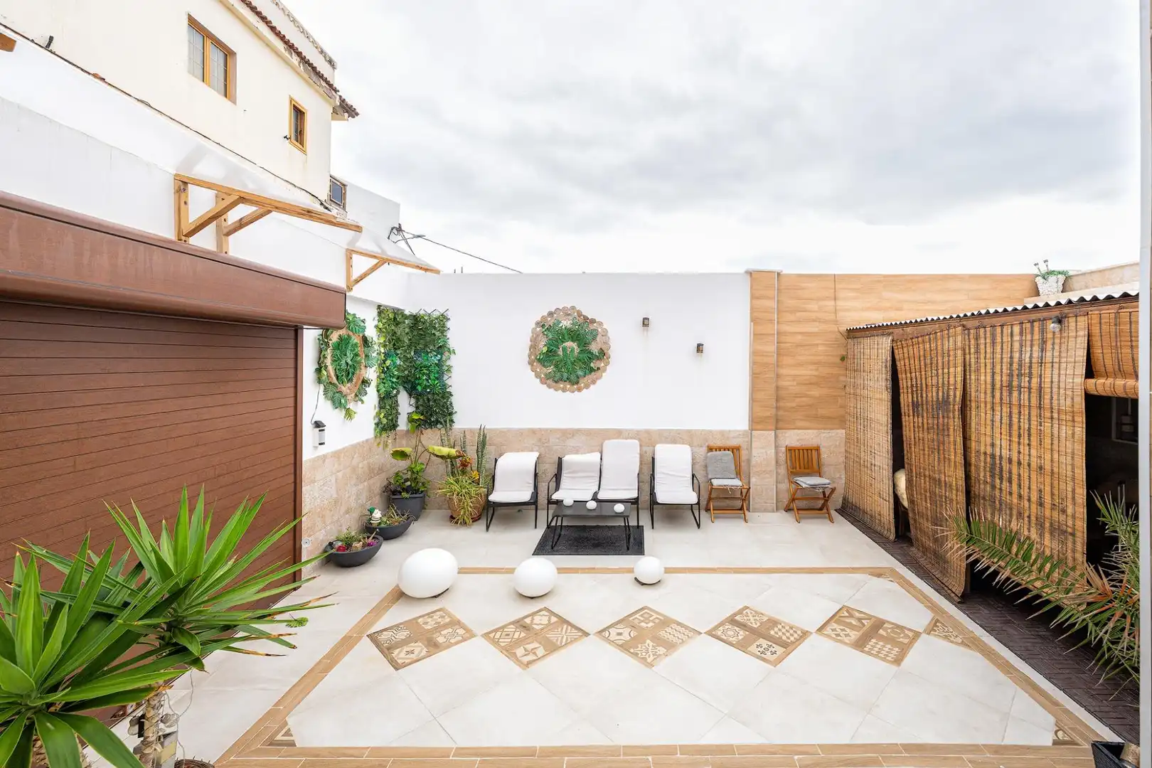 Terrassa de Finca rústica en venda en Arucas amb Jardí privat, Terrassa i Moblat