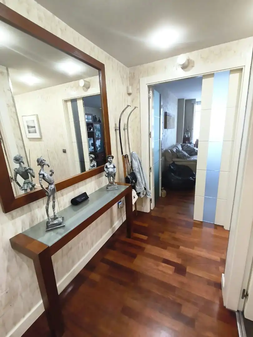 Flat for sale in Madrid  with Air Conditioner, Heating and Storage room