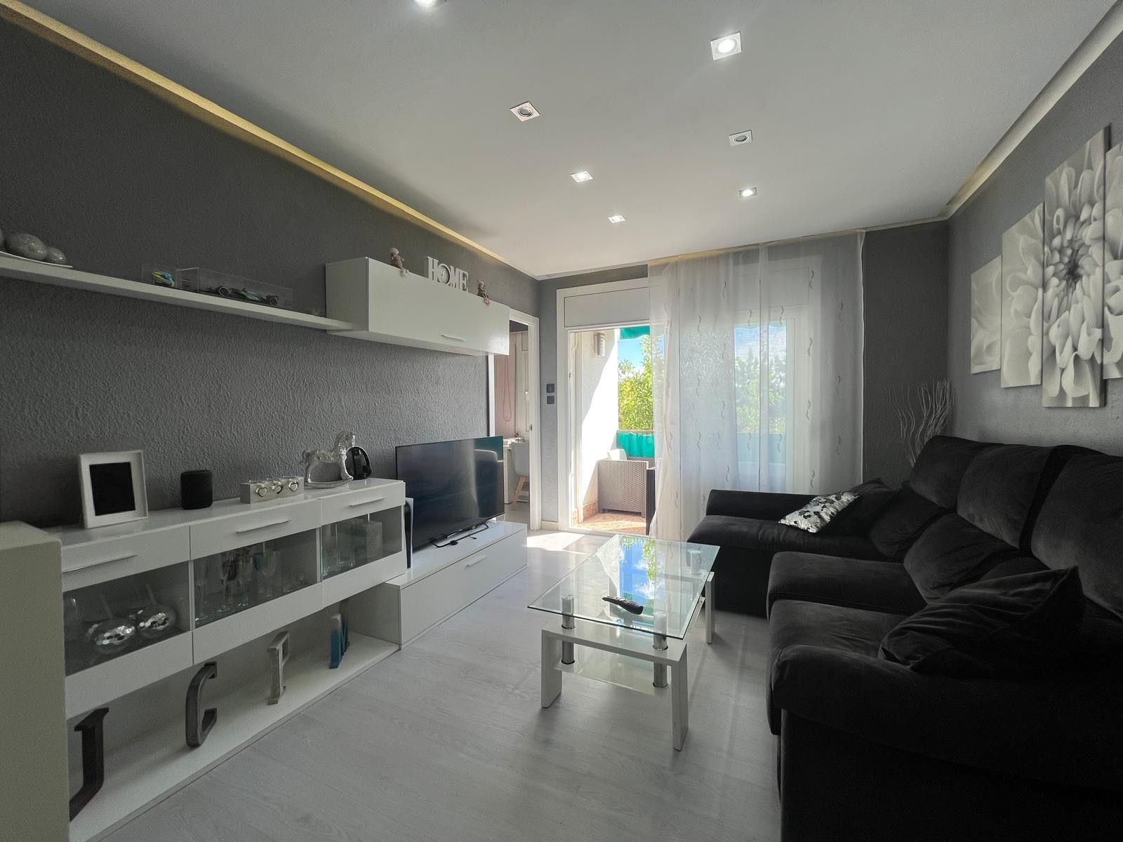 Living room of Apartment for sale in Arenys de Mar  with Air Conditioner, Heating and Private garden