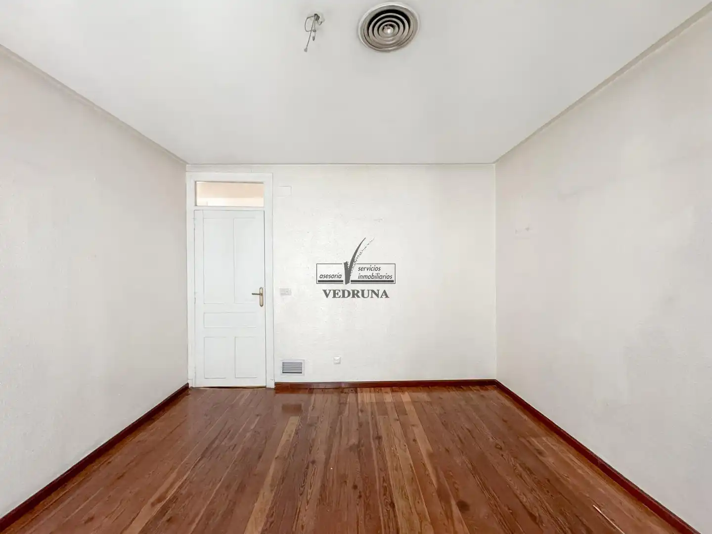 Office space with lift for sale in Paseo de Sagasta, imagen 20