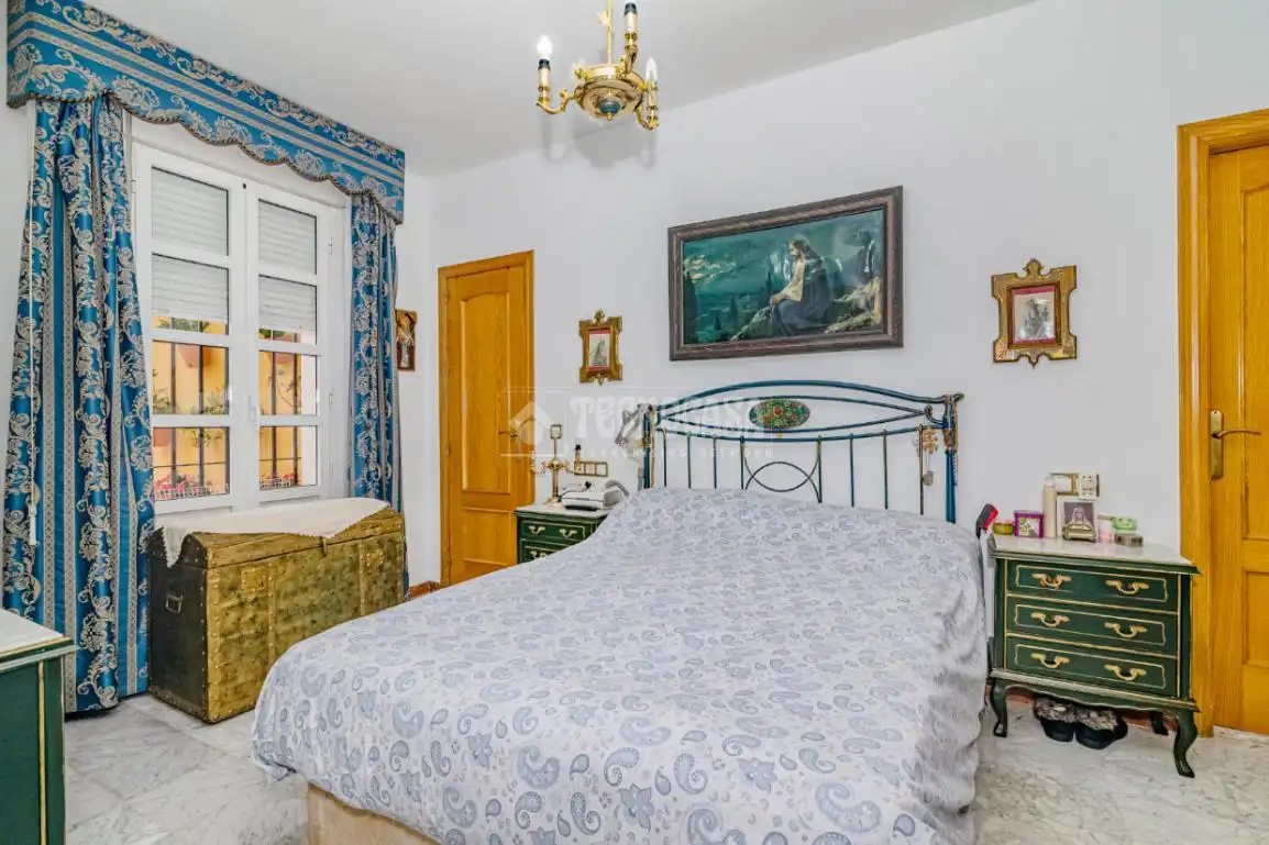 Bedroom of Flat for sale in Lucena  with Air Conditioner, Heating and Furnished