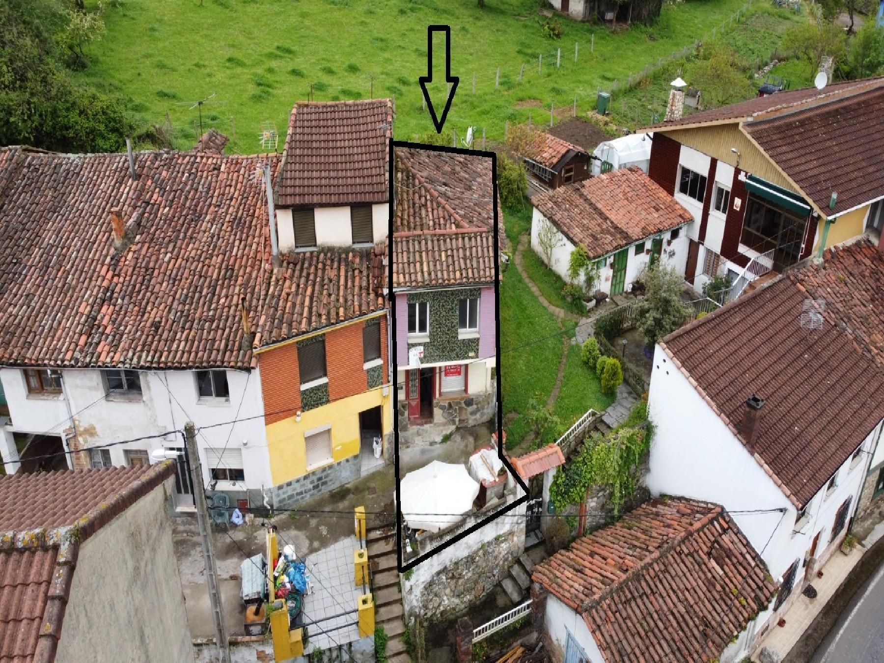 Exterior view of House or chalet for sale in Lena