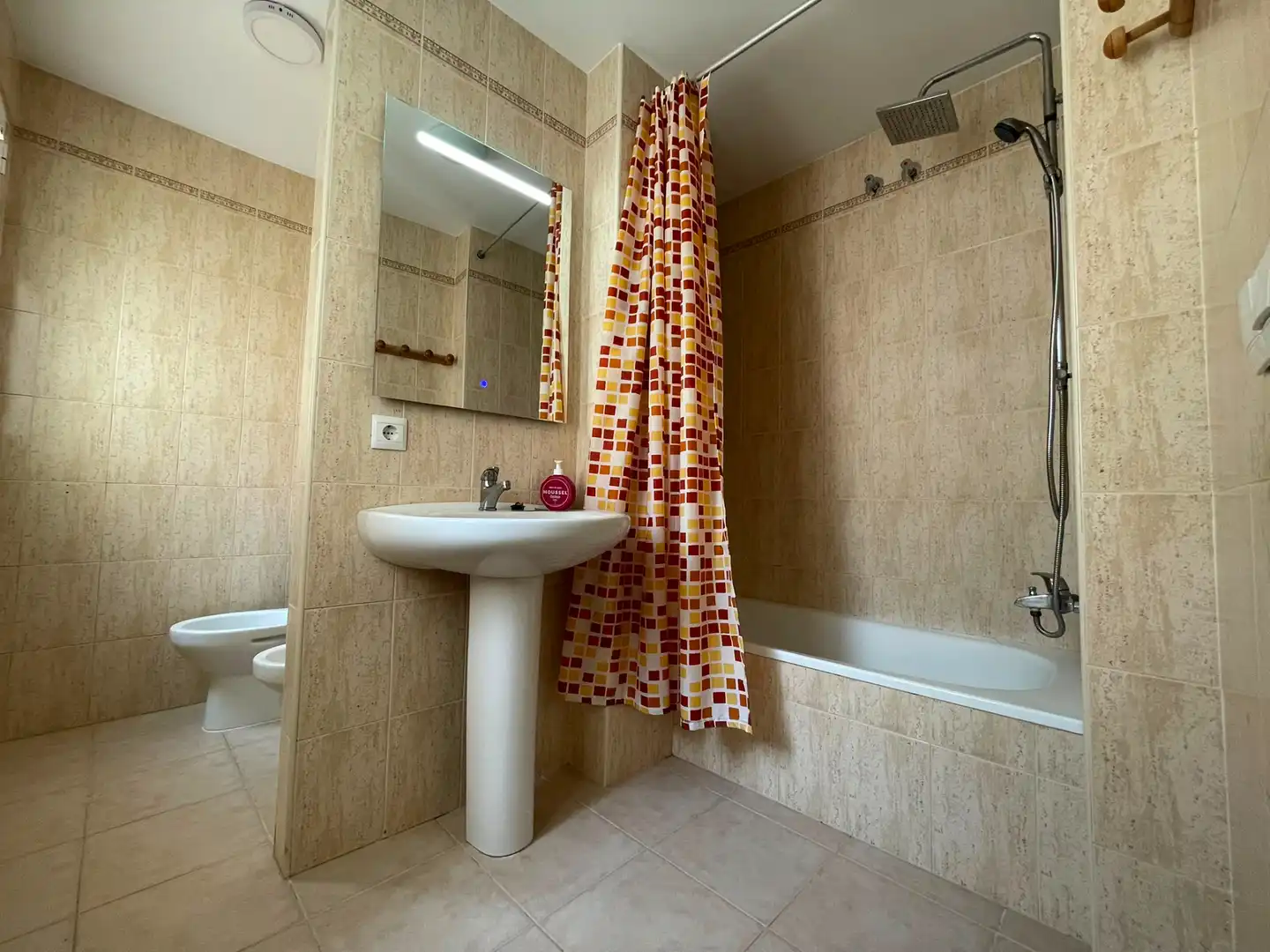 Bathroom of Attic for rent in Jerez de la Frontera  with Air Conditioner, Terrace and Swimming Pool