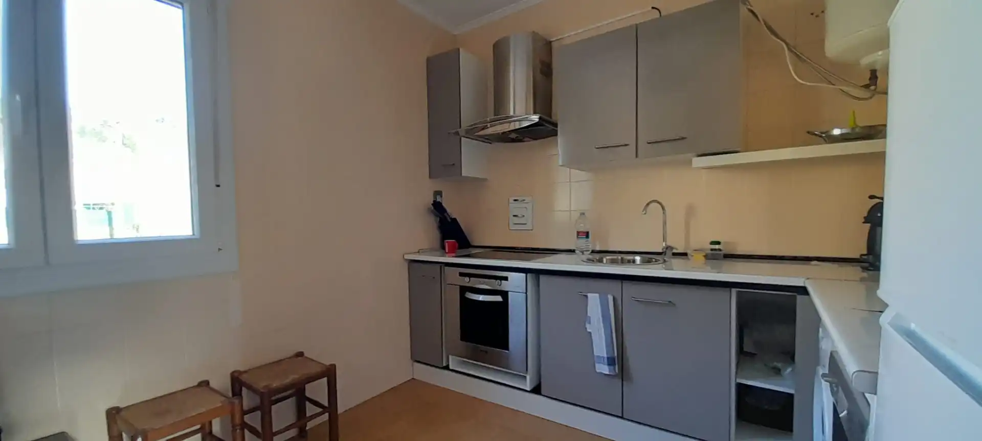 Cocina de Piso en venta en Laudio / Llodio con Calefacción, Amueblado y Balcón