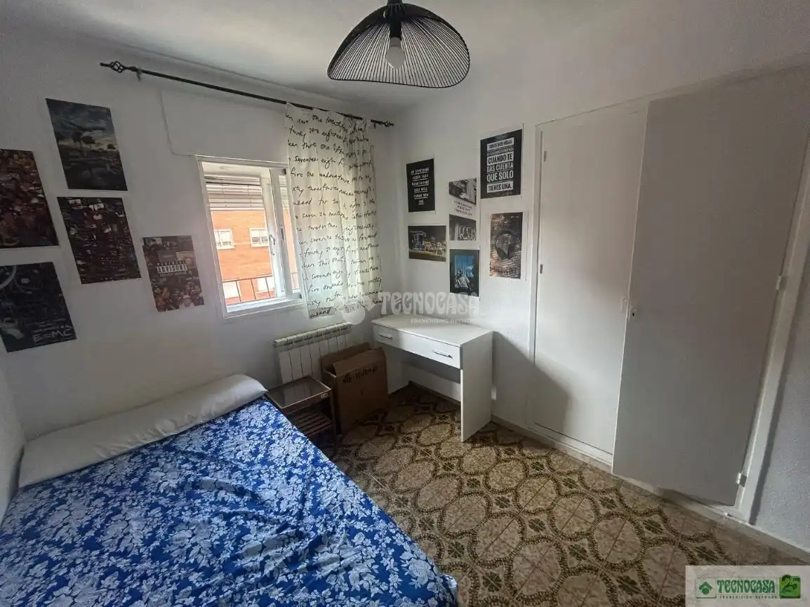 Habitación de Piso en venta en Ciudad Real con Calefacción y Terraza