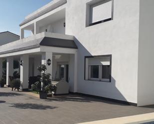 Exterior view of House or chalet for sale in Benalmádena  with Air Conditioner, Terrace and Swimming Pool
