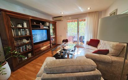 Living room of Flat for sale in Terrassa  with Air Conditioner and Terrace