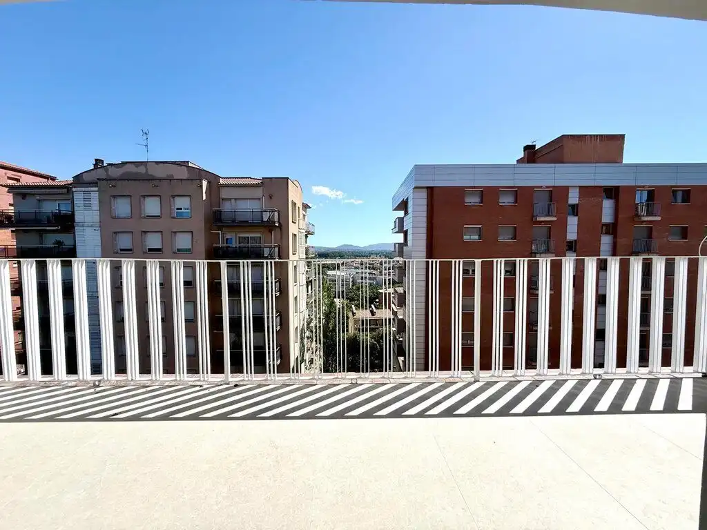 Terraza de Piso en venta en Figueres con Aire acondicionado, Calefacción y Terraza