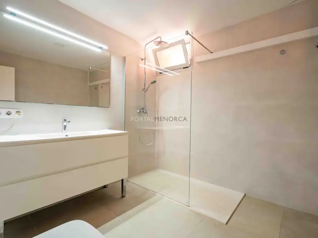 Bathroom of Houses for sale in Maó - Mahón