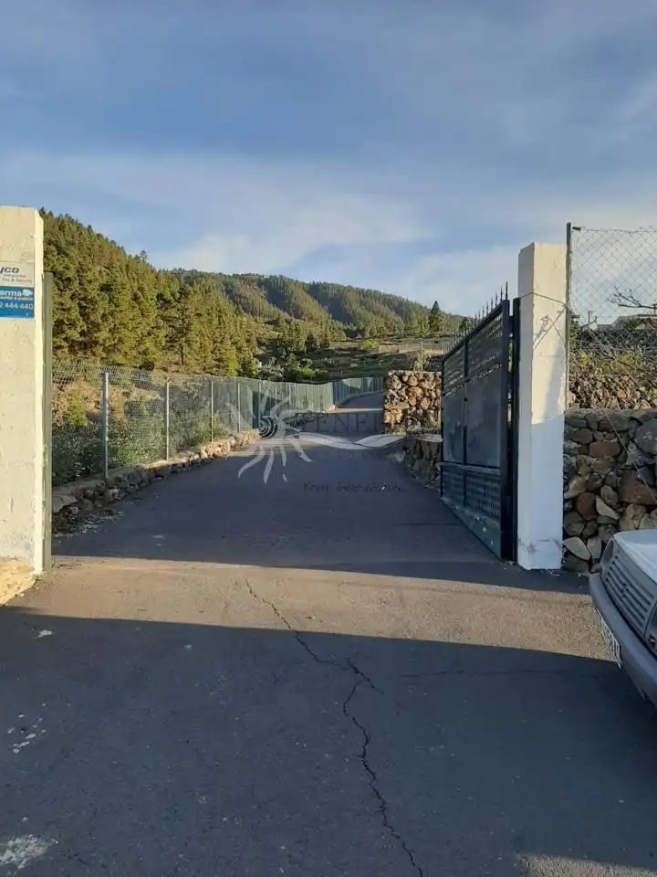 Aparcament de Finca rústica en venda en Granadilla de Abona amb Jardí privat i Terrassa