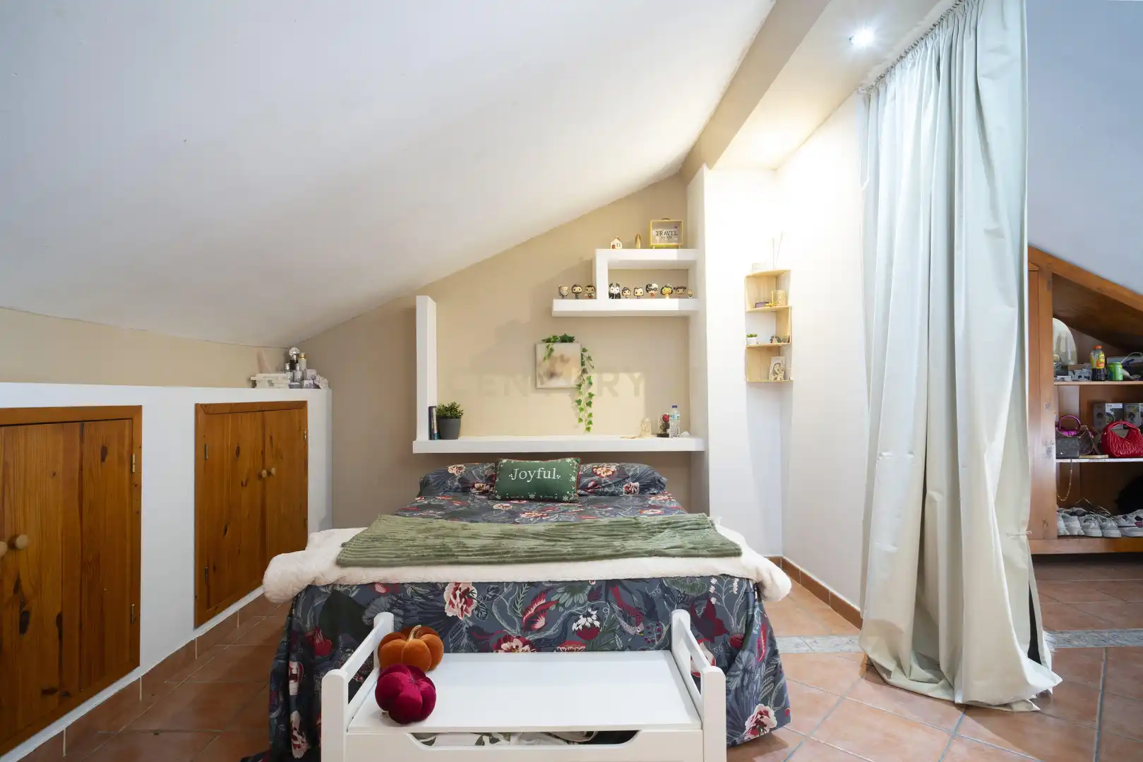 Casa adosada en venda a CL MARIANELA 34 MALAGA (MÁLAGA), -1, Campanillas