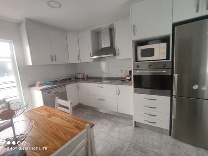 Cuina de Pis en venda en Elche / Elx amb Parquet, Moblat i Forn