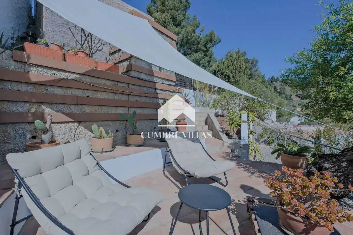 Terrassa de Casa o xalet en venda en Almuñécar amb Terrassa, Traster i Moblat