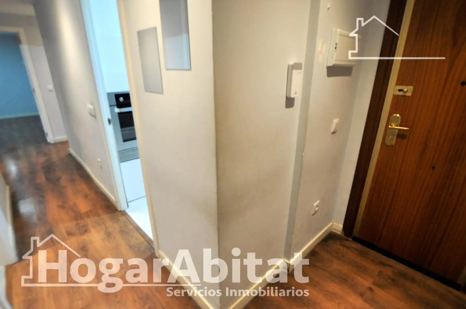Flat for sale in Valencia  with Air Conditioner, Heating and Parquet flooring