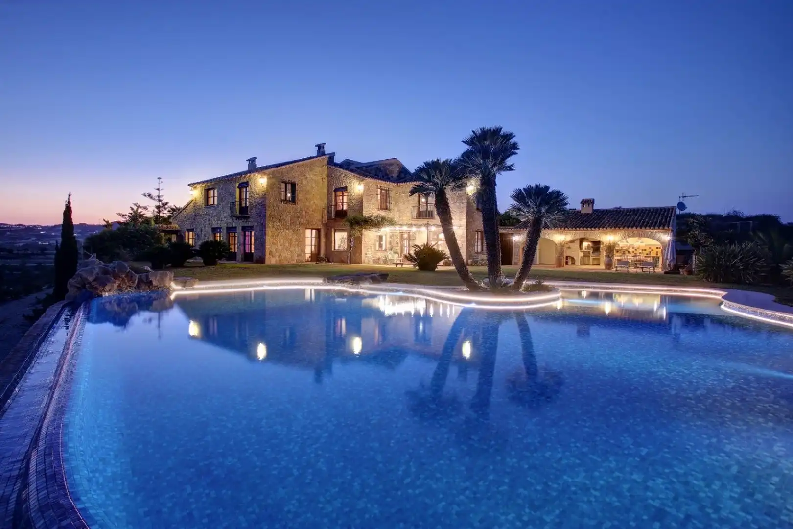 Piscina de Finca rústica en venda en Moraira amb Jardí privat, Traster i Piscina