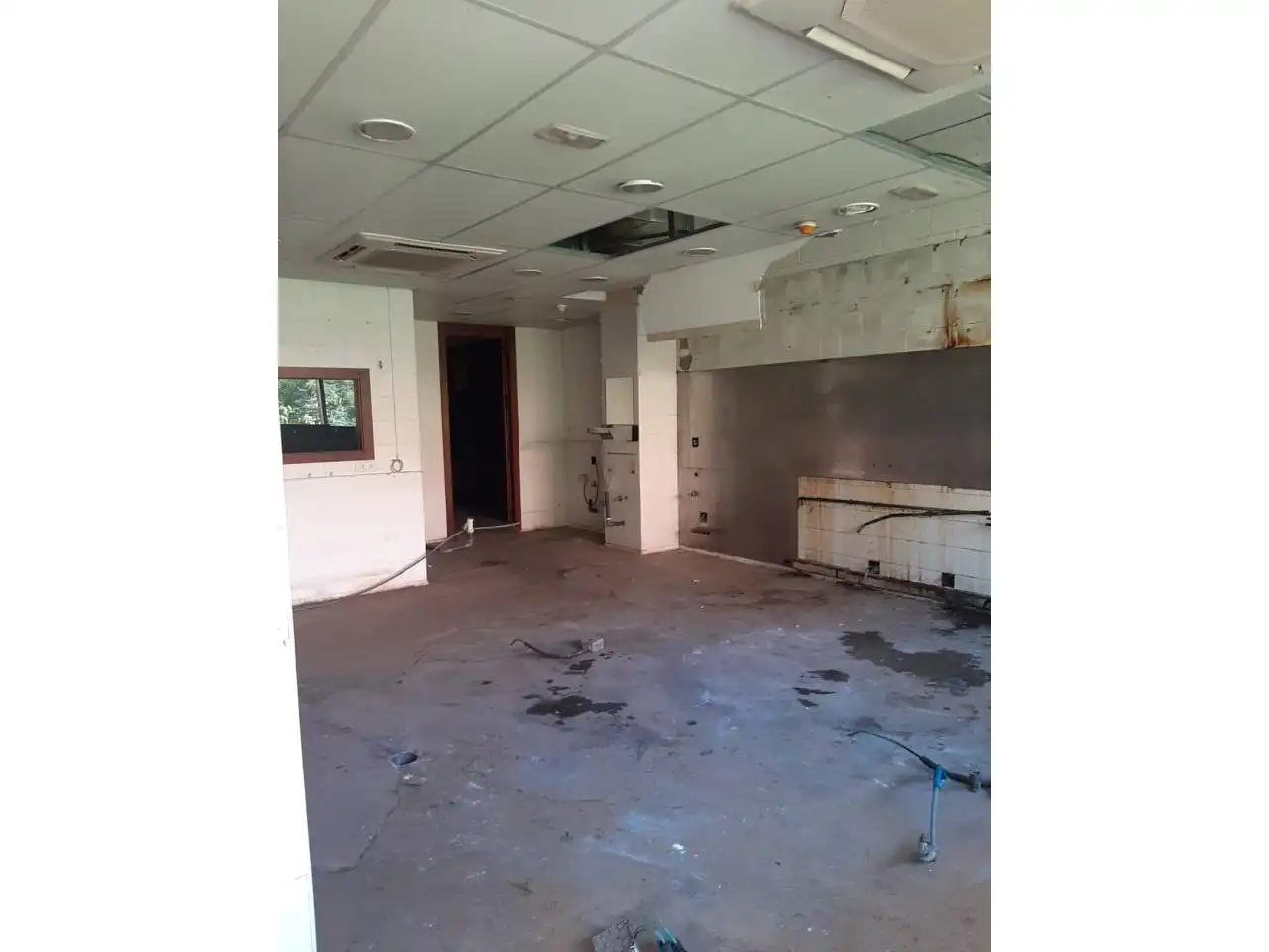 Office space with lift for sale in Avenida Corts Catalanes, imagen 29