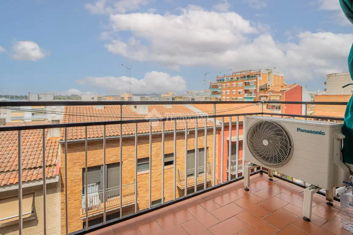 Terraza de Piso en venta en Rubí con Aire acondicionado, Calefacción y Trastero