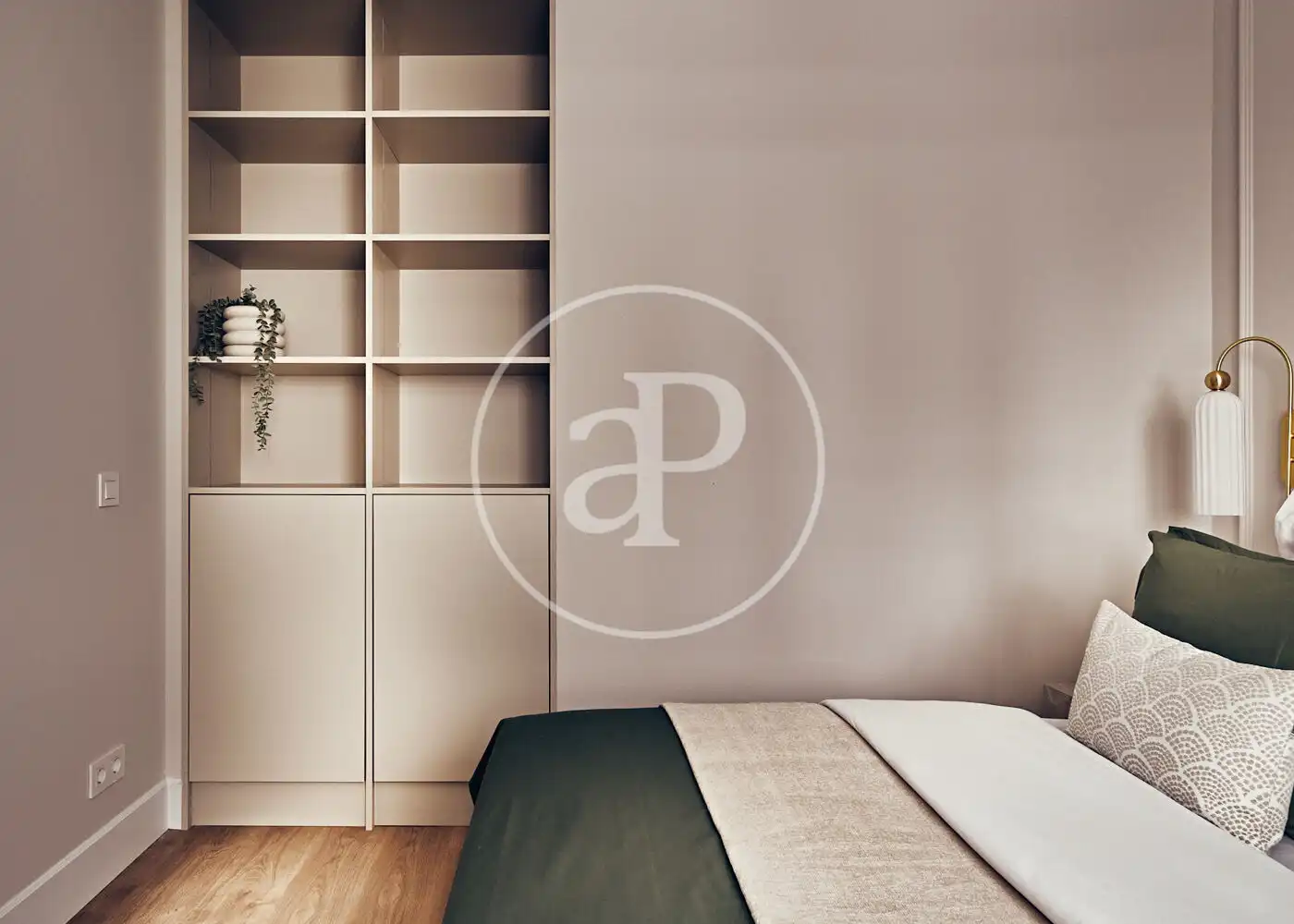 Schlafzimmer von Wohnung zum Verkauf in Madrid mit Klimaanlage, Heizung und Terrasse