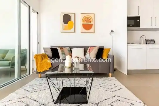 Apartament de lloguer a Avenida Mexico, Playa Poniente