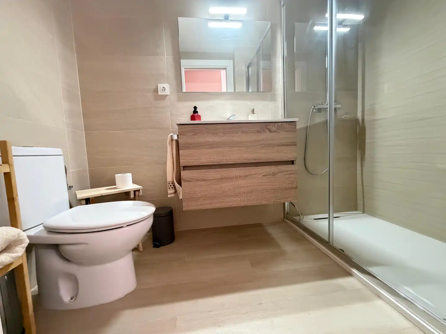 Badezimmer von Wohnung zur Miete in Águilas mit Klimaanlage, Möbliert und Balkon