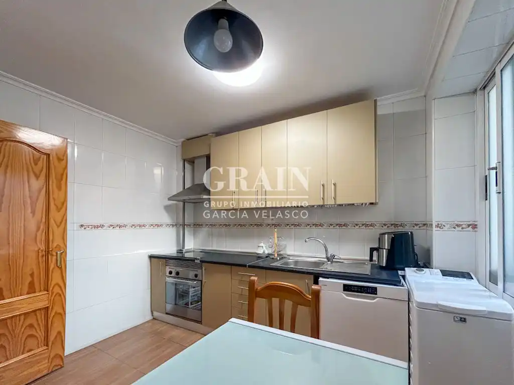 Cuina de Apartament en venda en Albacete amb Aire condicionat, Calefacció i Parquet