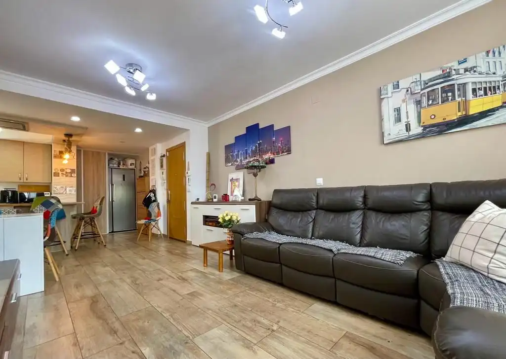Living room of Flat for sale in Vila-real  with Air Conditioner, Heating and Storage room