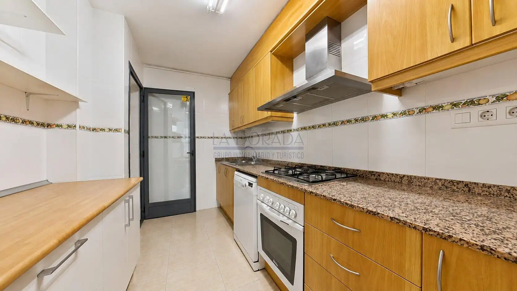 Cuina de Pis en venda en Cambrils amb Aire condicionat, Calefacció i Terrassa