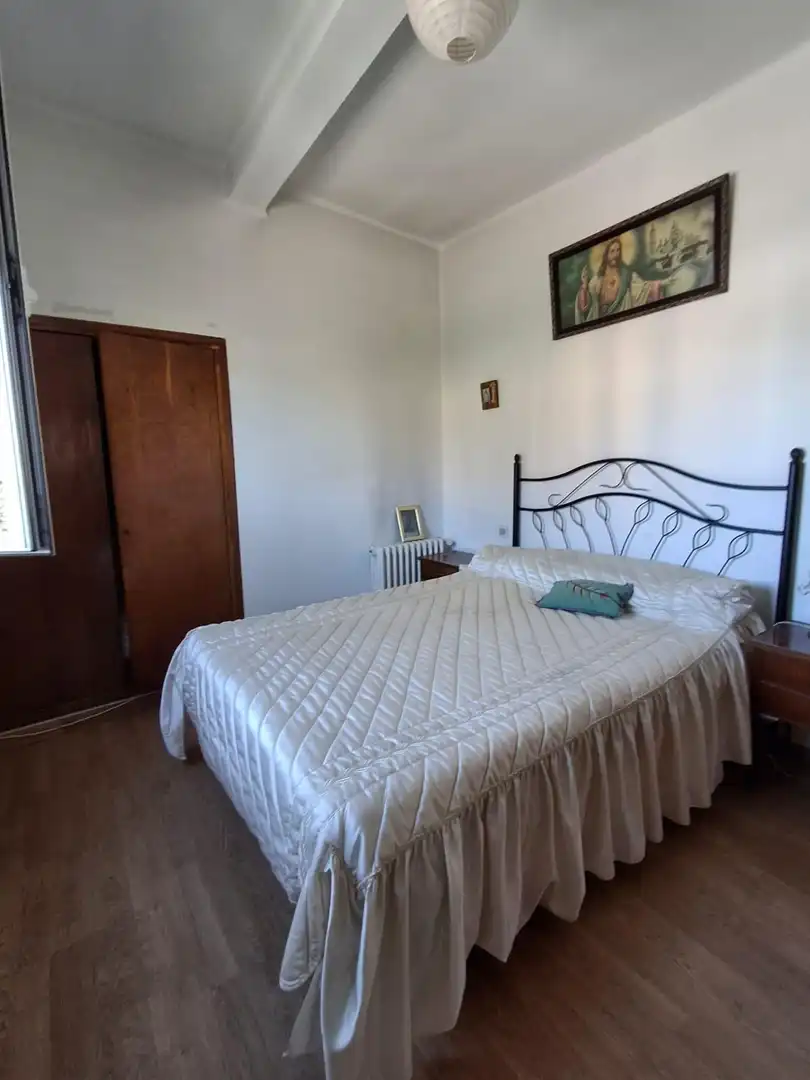 Dormitori de Casa o xalet en venda en Camponaraya amb Calefacció, Traster i Moblat