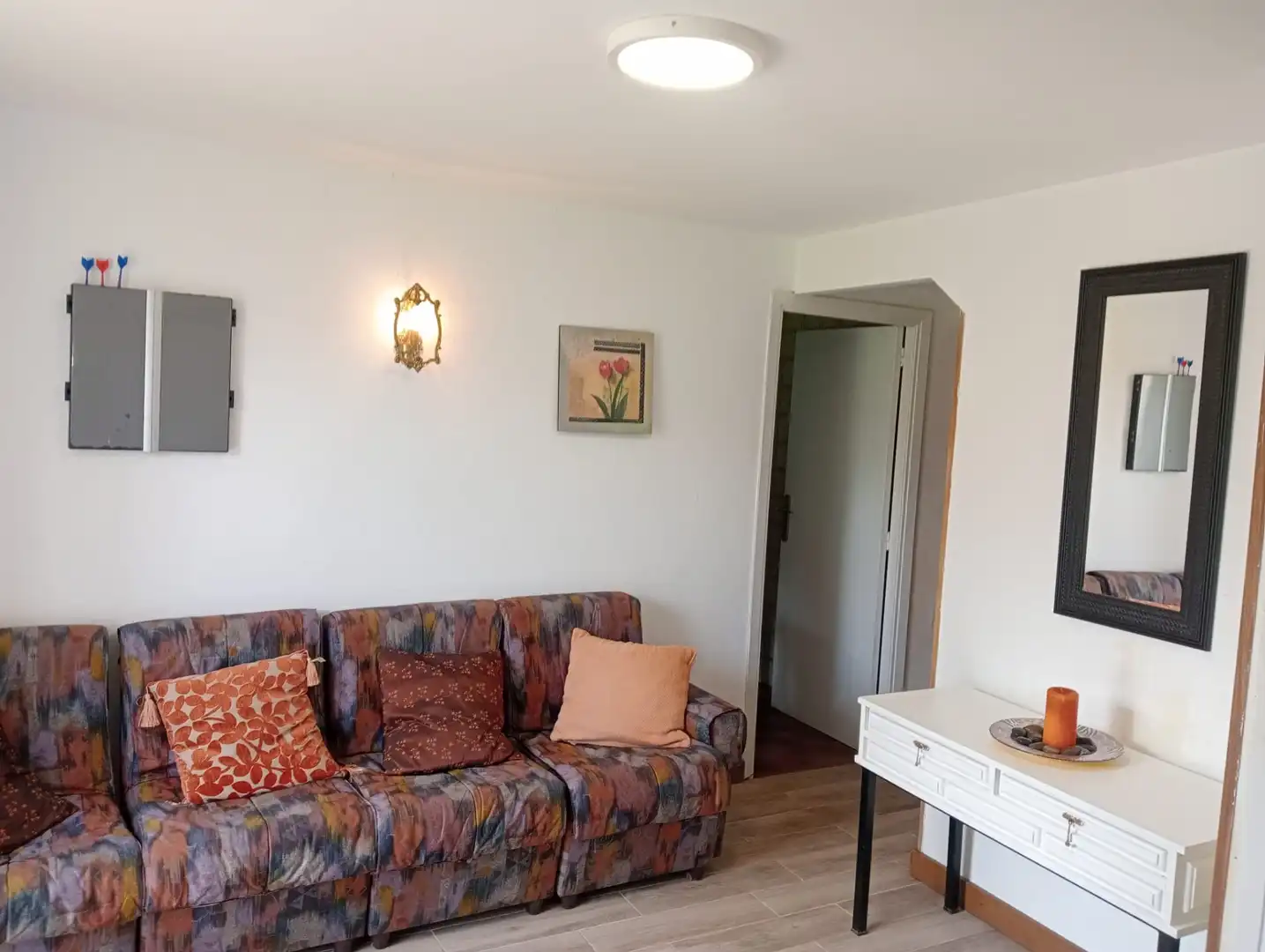 Sala d'estar de Finca rústica en venda en Valdeolea