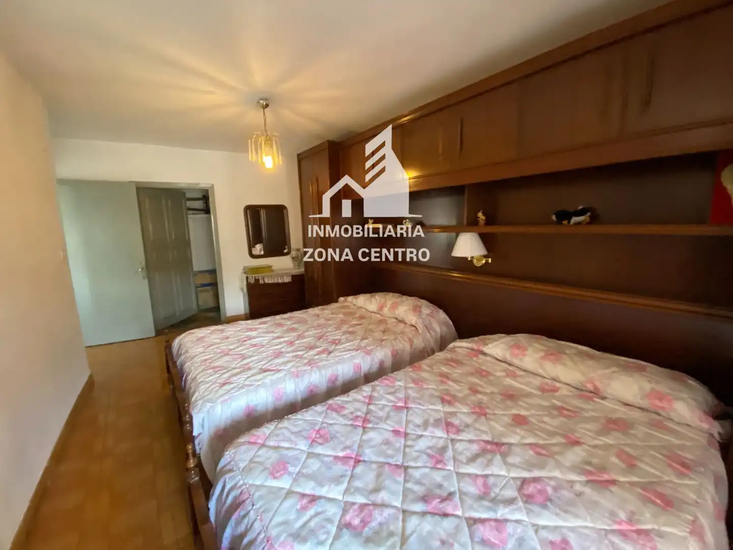 Habitación de Casa adosada en venta en Baltanás con Calefacción, Jardín privado y Amueblado