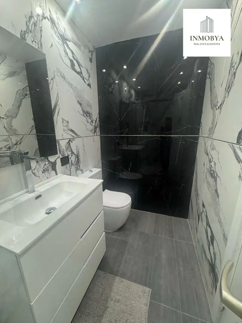 Bathroom of Flat for sale in San Cristóbal de la Laguna  with Storage room, Furnished and Balcony