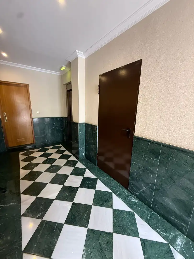 Flat for sale in Oviedo   with Heating
