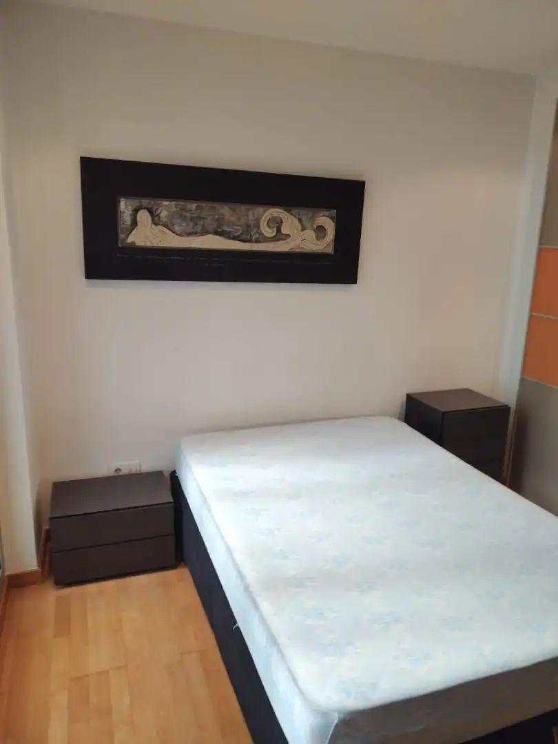 Apartment with lift for sale in Carrer d'Isaac Peral, imagen 2