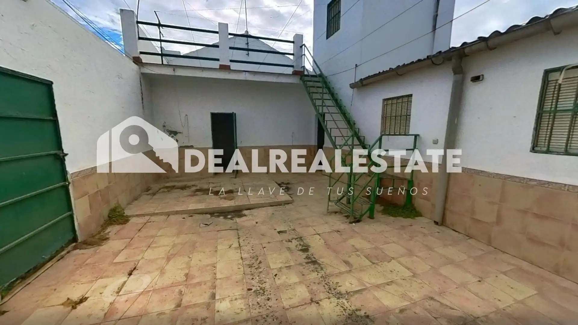 Exterior view of Houses for sale in Brenes  with Air Conditioner, Terrace and Storage room