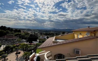 Exterior view of House or chalet for sale in Lliçà d'Amunt  with Swimming Pool and Alarm
