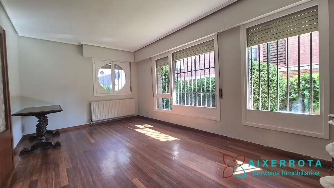 Flat for sale in Ibaizabal Kalea, Villamonte