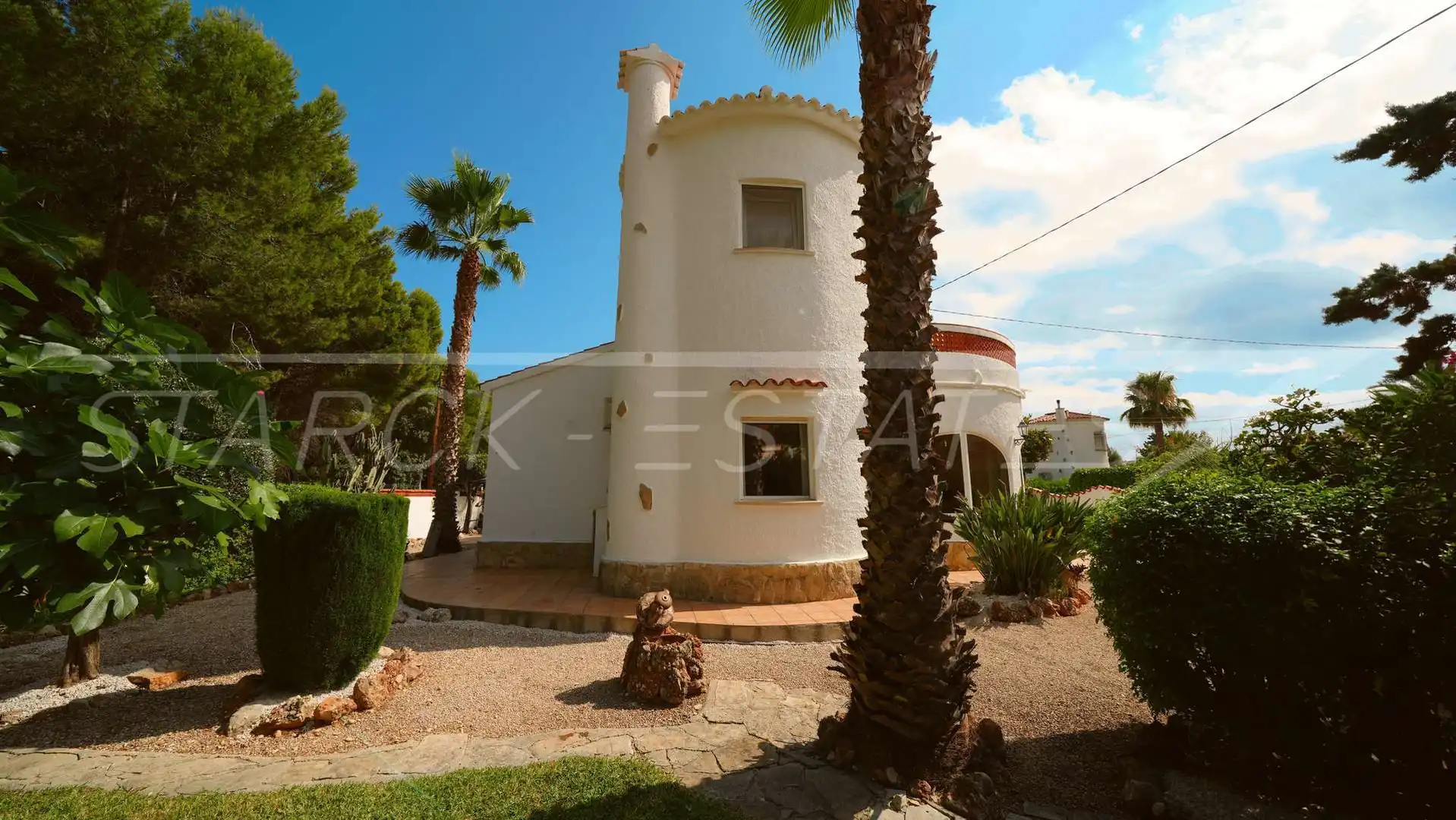 Vista exterior de Casa o xalet en venda en Els Poblets amb Aire condicionat, Jardí privat i Piscina