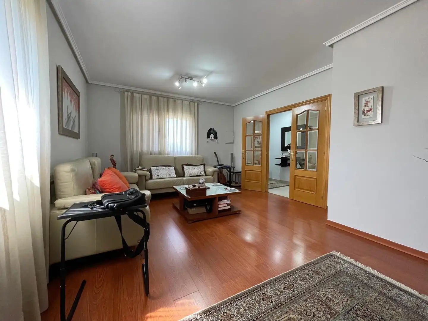 Sala d'estar de Casa o xalet en venda en Camponaraya amb Calefacció i Jardí privat